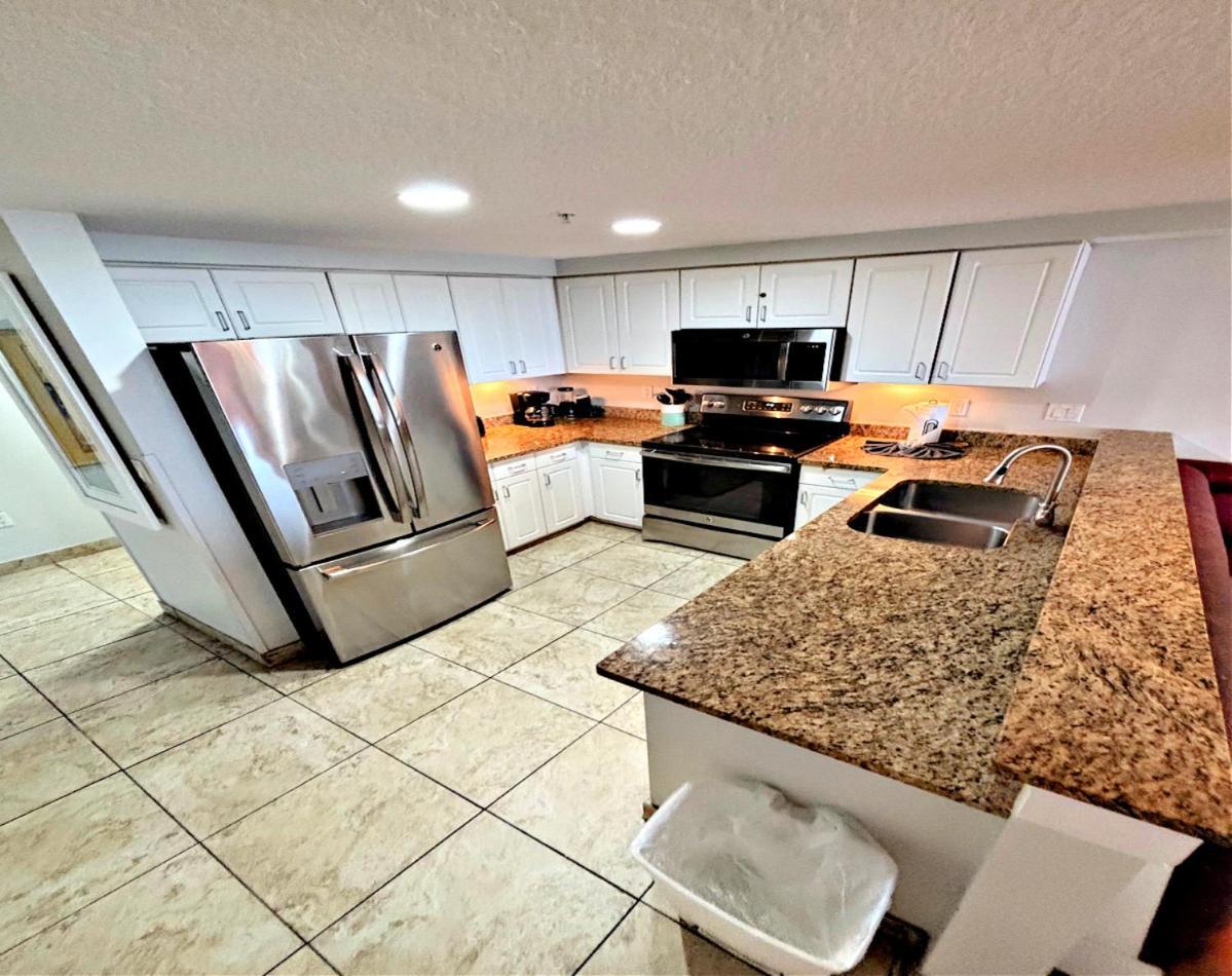 2 Bedroom Resort Condo Direct Oceanfront Wyndham Ocean Walk - Daytona Funland 2226 Daytona Beach Esterno foto